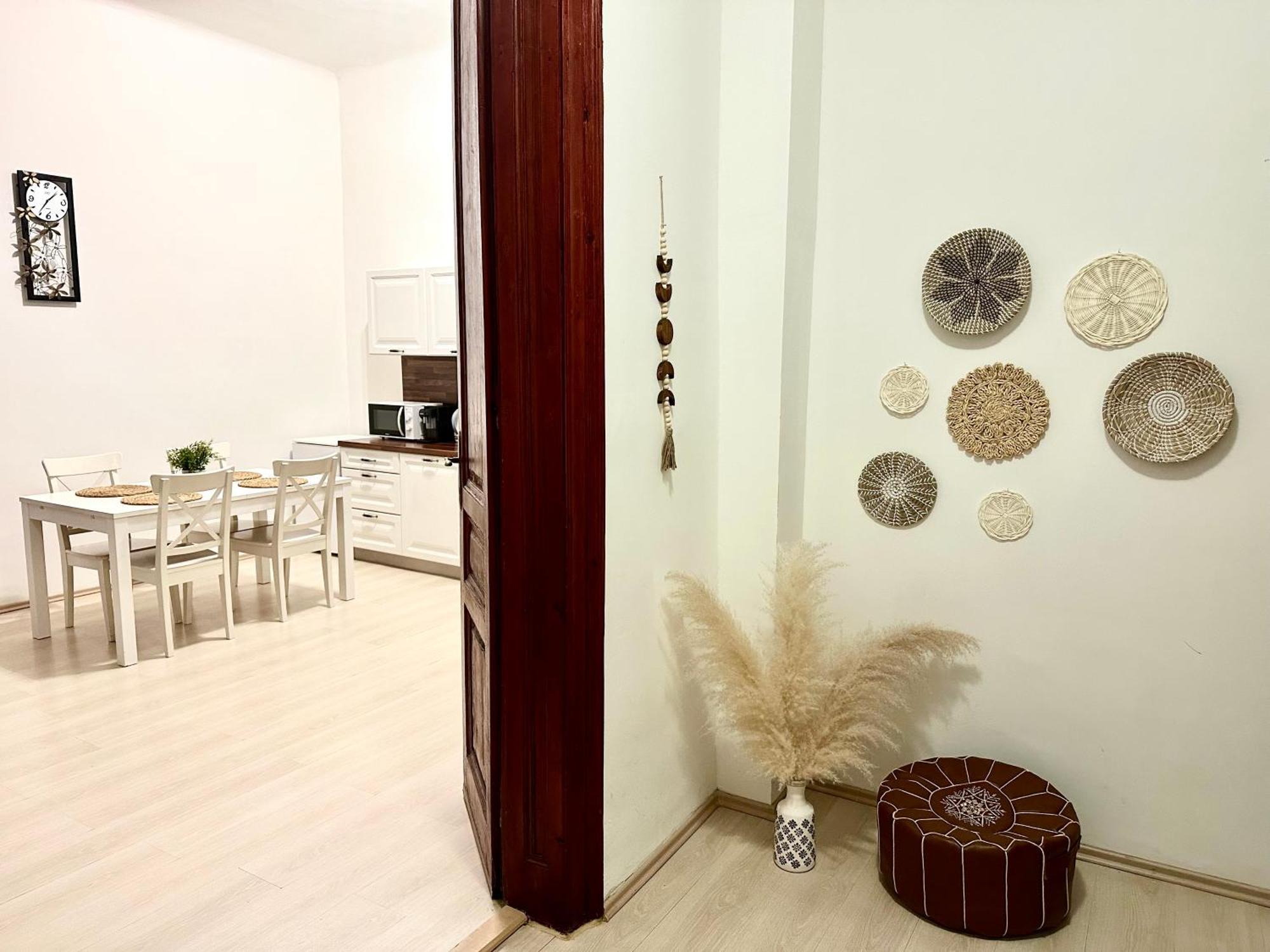 Apartment In Historical Part - Old Town Top Address Bratislava Exterior photo